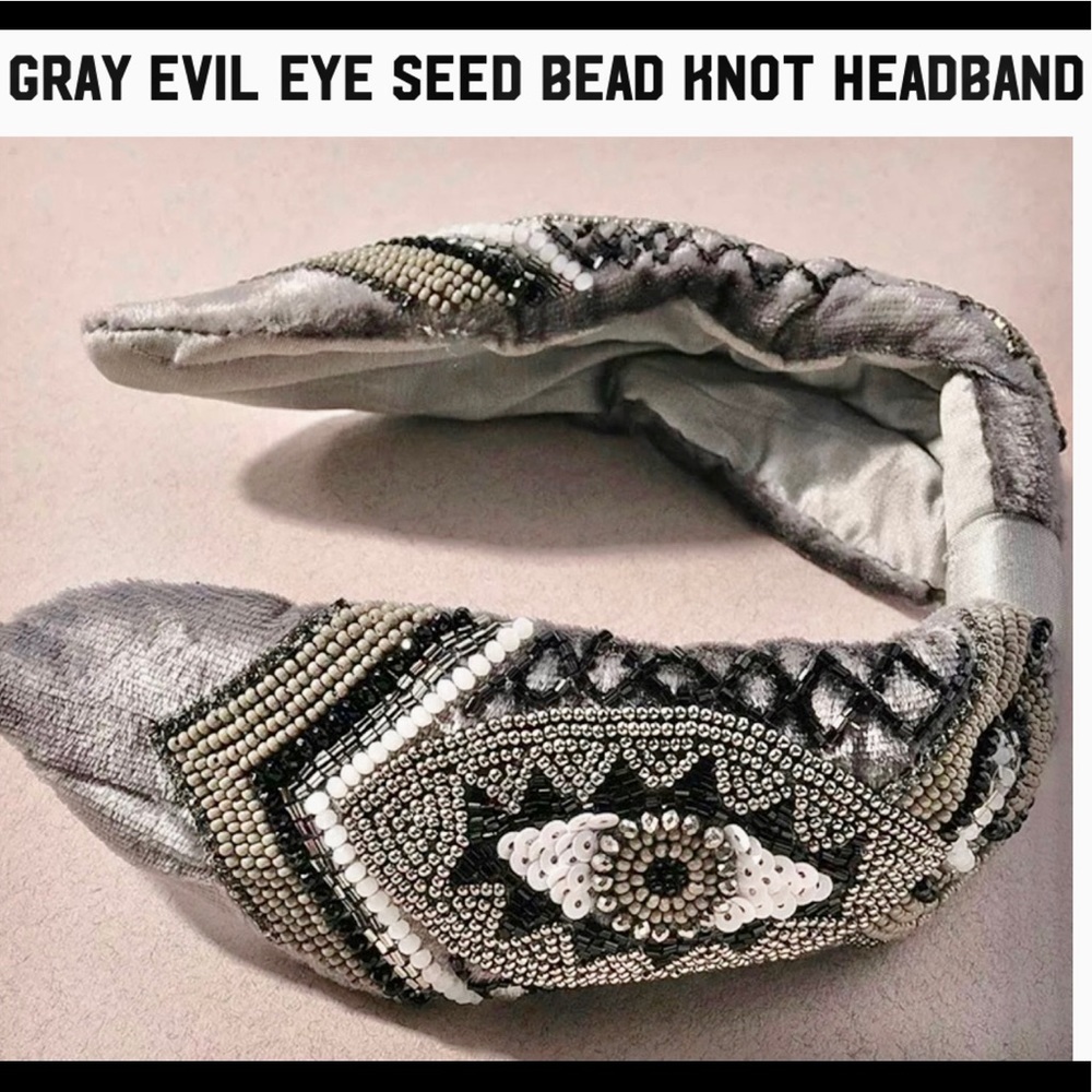 FROM NEW YORK TO PARIS ✈️IT’S ON EVERYONE HEAD - Picture 2 of 8